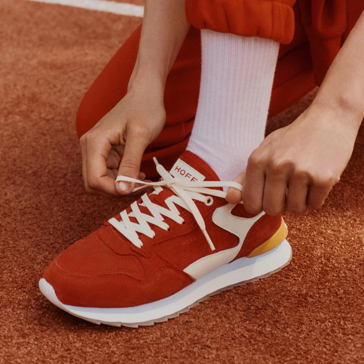 City rubeus woman – Image 3