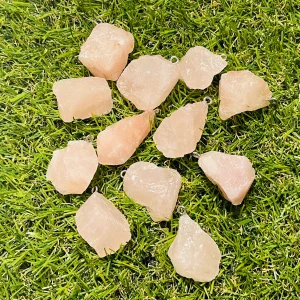 Pendentif en Quartz rose brut