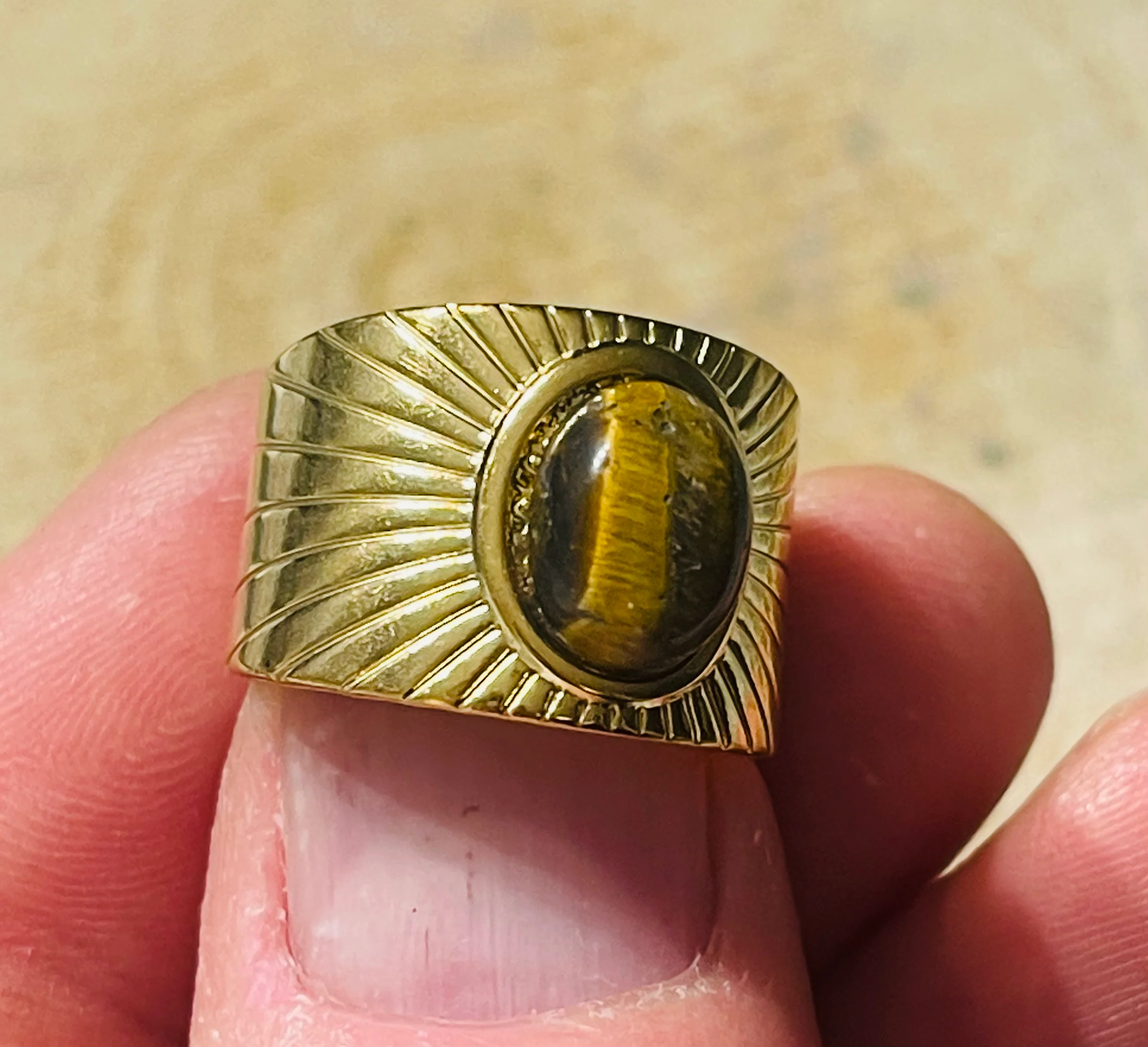 Bague avec œil de tigre, taille réglable (55-58)