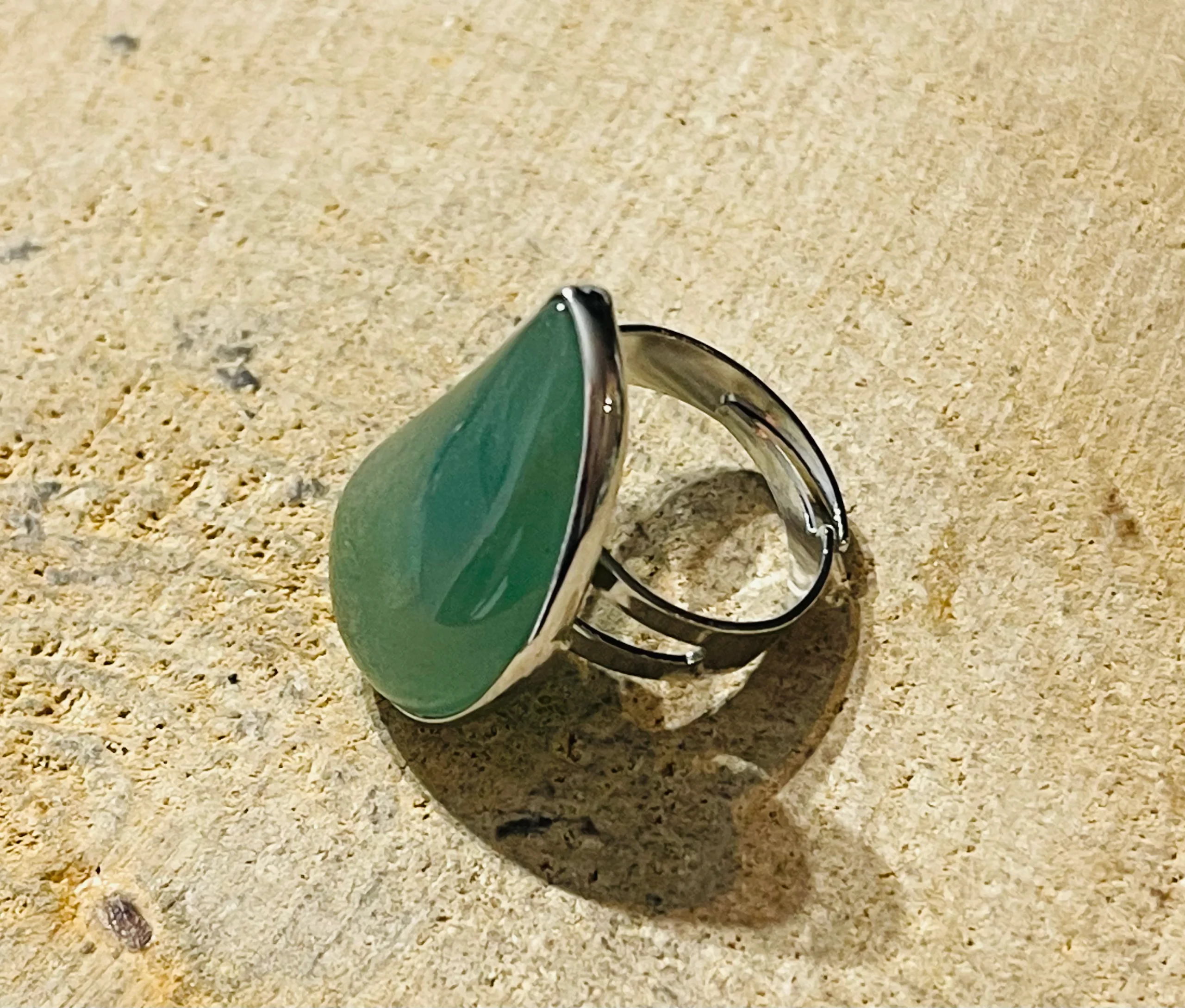 Bague sertie d’une Aventurine verte, taille réglable – Image 3