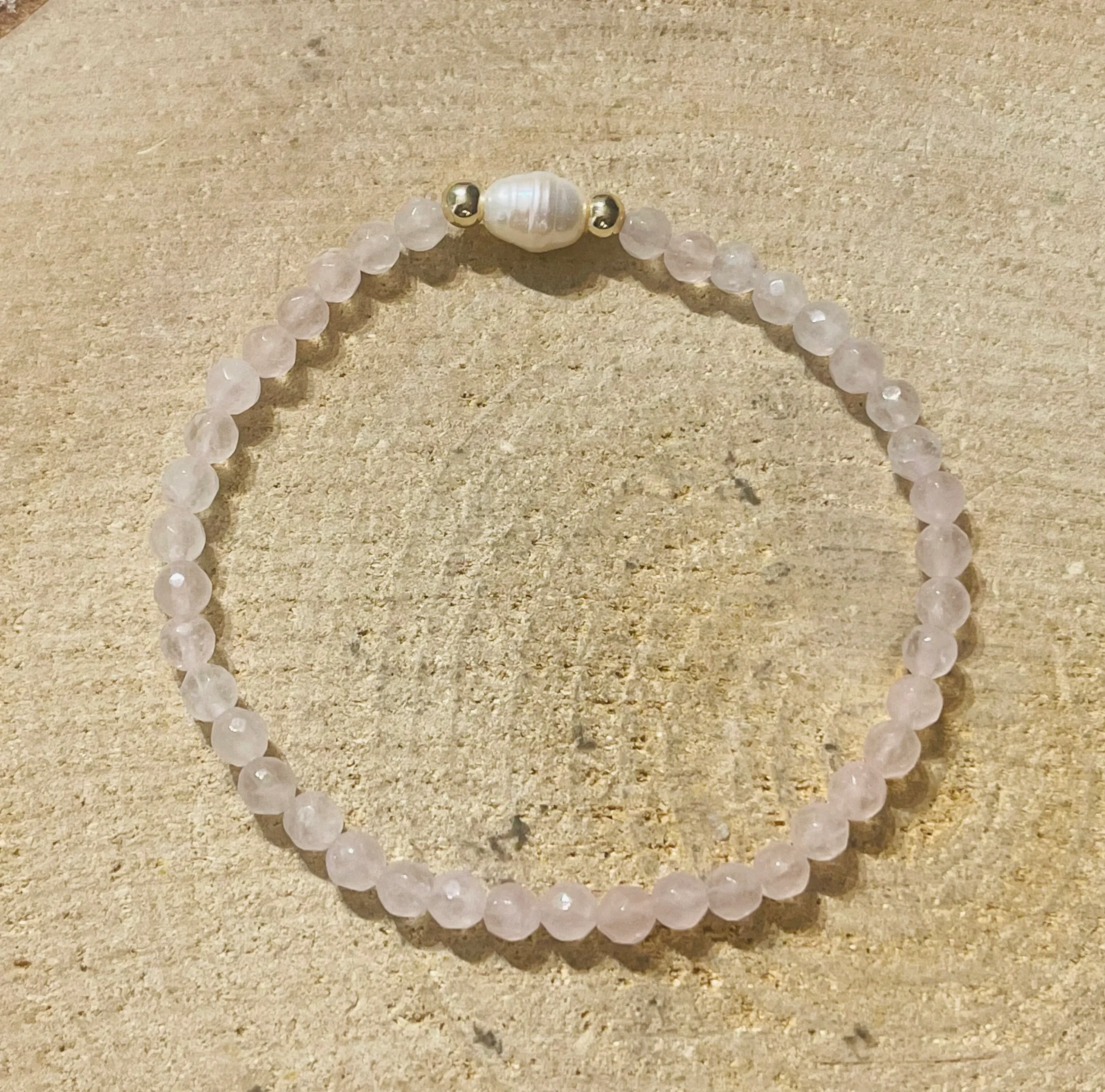 Lot de 5 Bracelets en perles naturelles en Quartz rose et perle de culture (61)