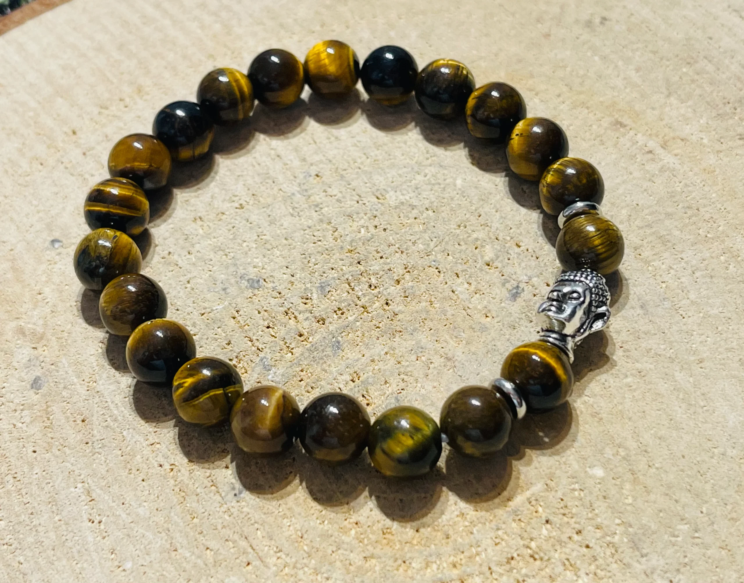 Lot de 5 Bracelets en perles naturelles en Œil de tigre et bouddha (4) – Image 3