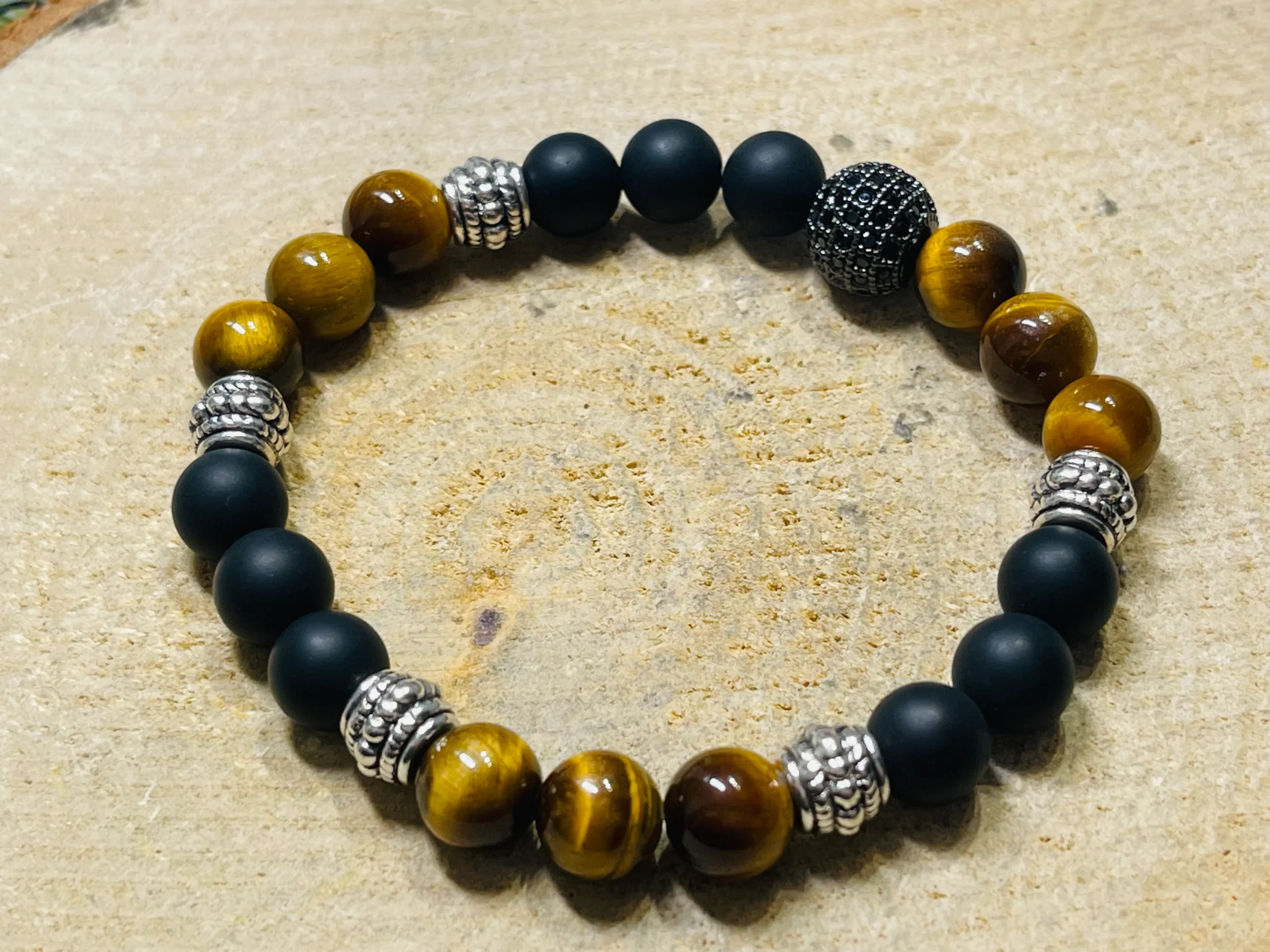 Lot de 5 Bracelets en perles naturelles en Oeil de tigre et Agate en 8 mm (52) – Image 3