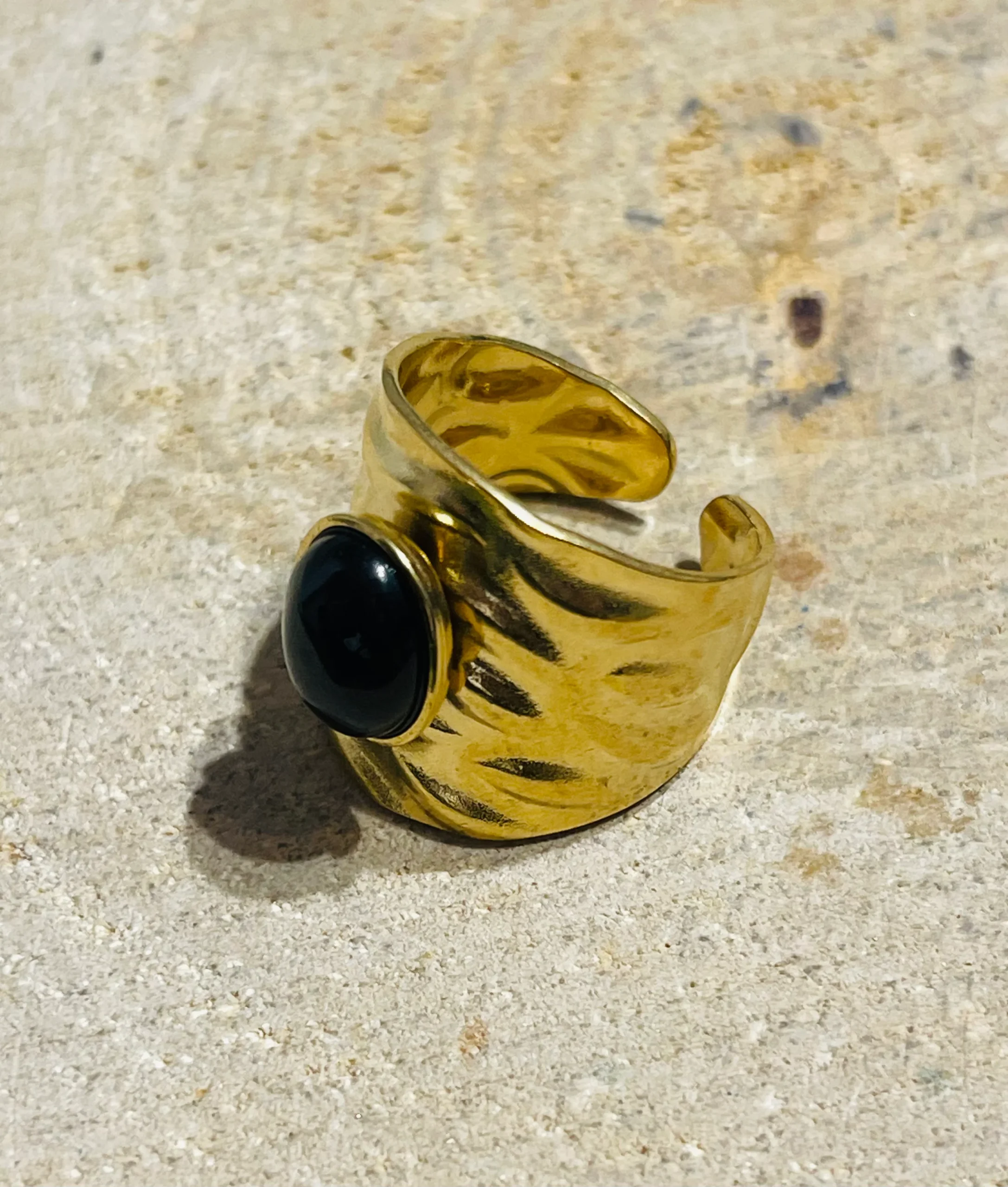 Bague sertie d´une obsidienne, taille réglable – Image 3