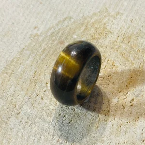 Grosse Bague en Oeil de tigre, taille 62
