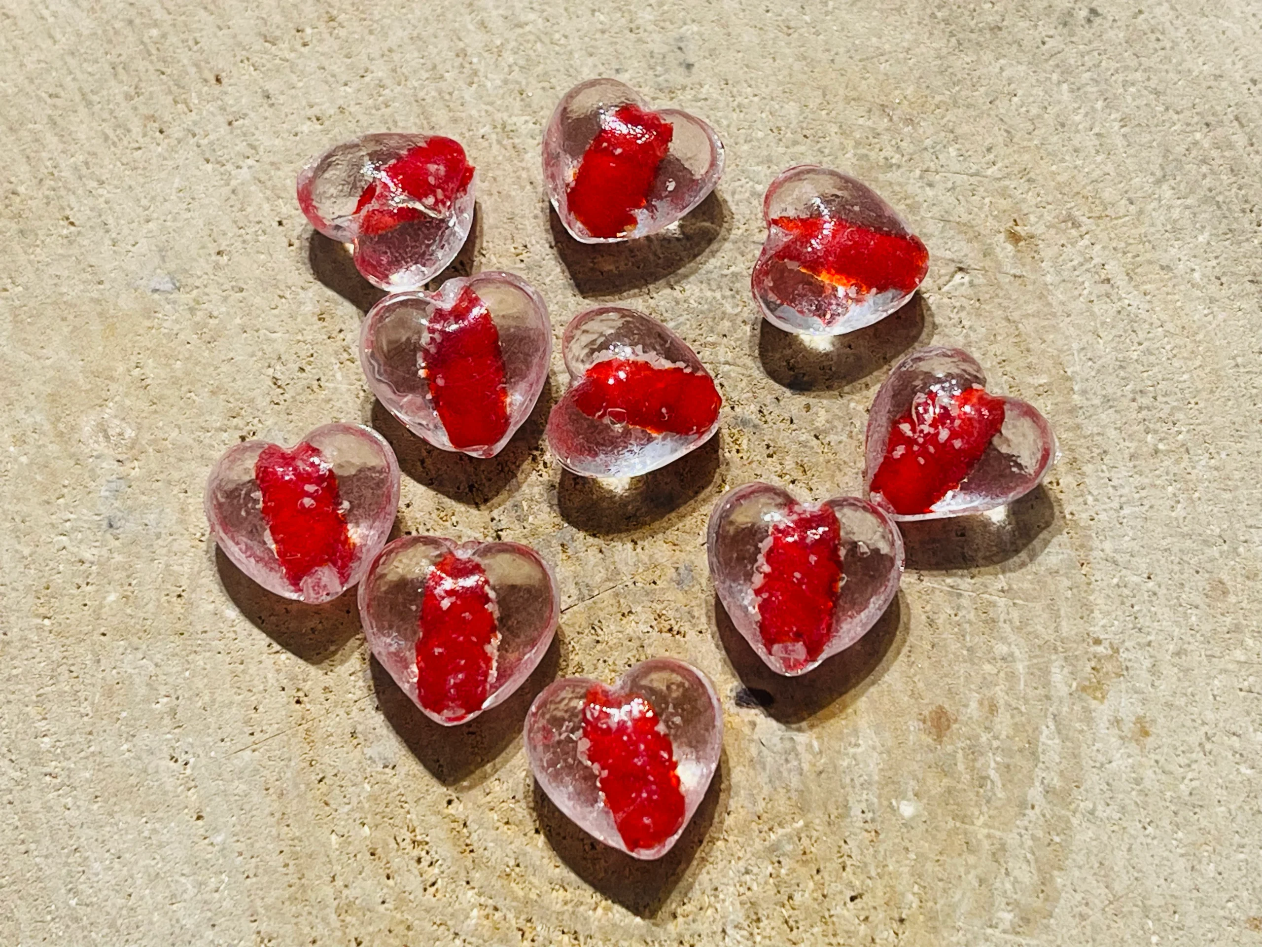 Lot de Perles Lumineuses en verre rouges en forme de coeur pour bracelet