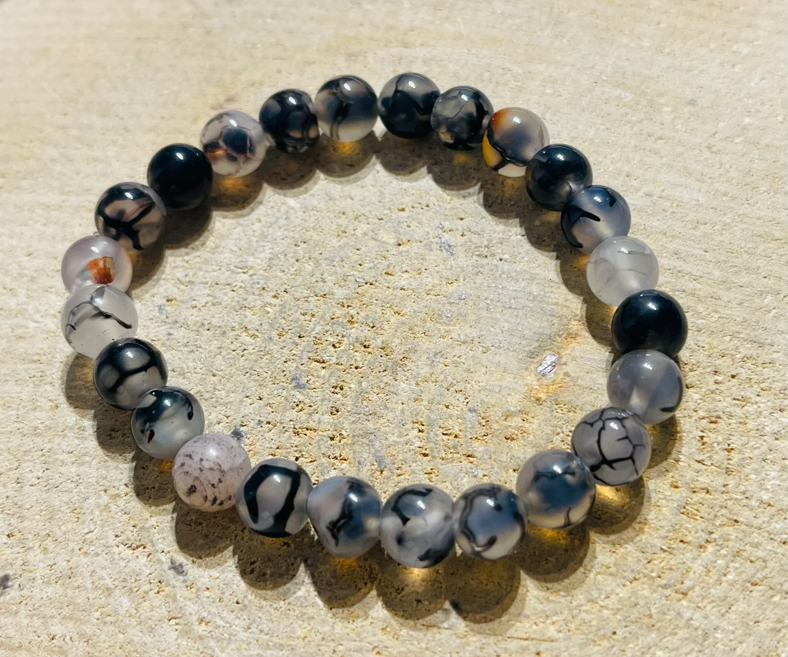 Lot de 5 Bracelets en perles naturelles en Agate veine de dragon 8 mm (69) – Image 3