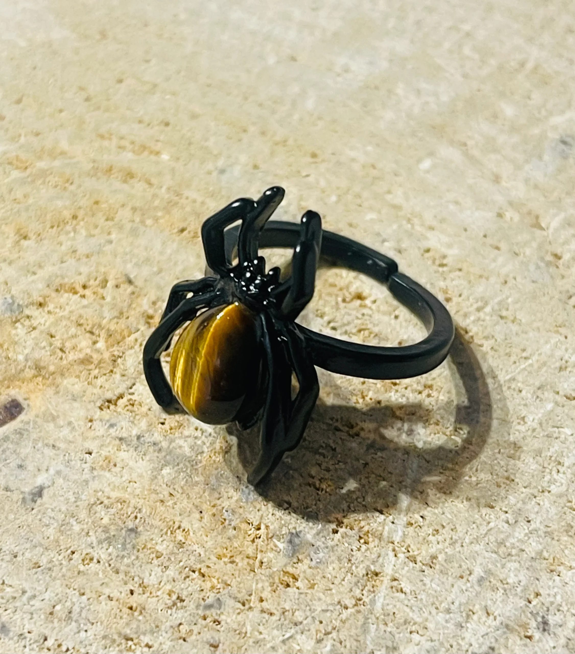 Bague Araignée en Oeil de tigre, Taille 53-59 (réglable) – Image 4