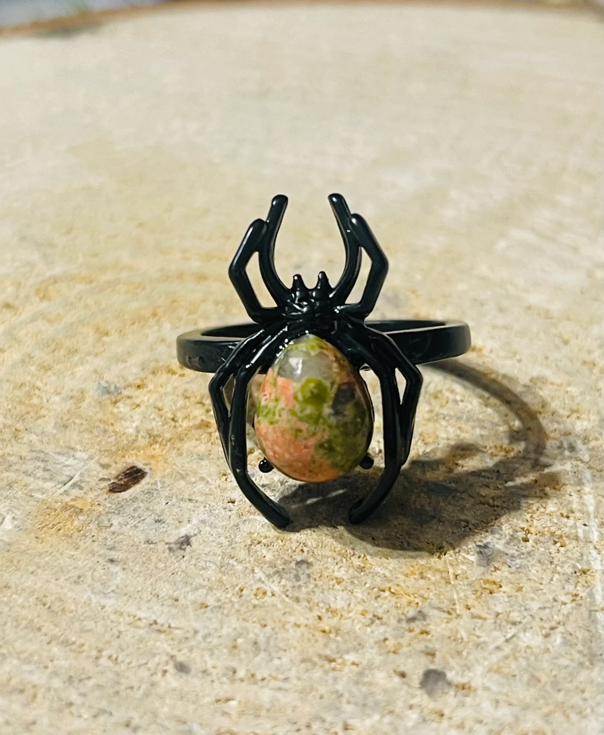 Bague Araignée en Unakite, Taille 53-59 (réglable) – Image 3