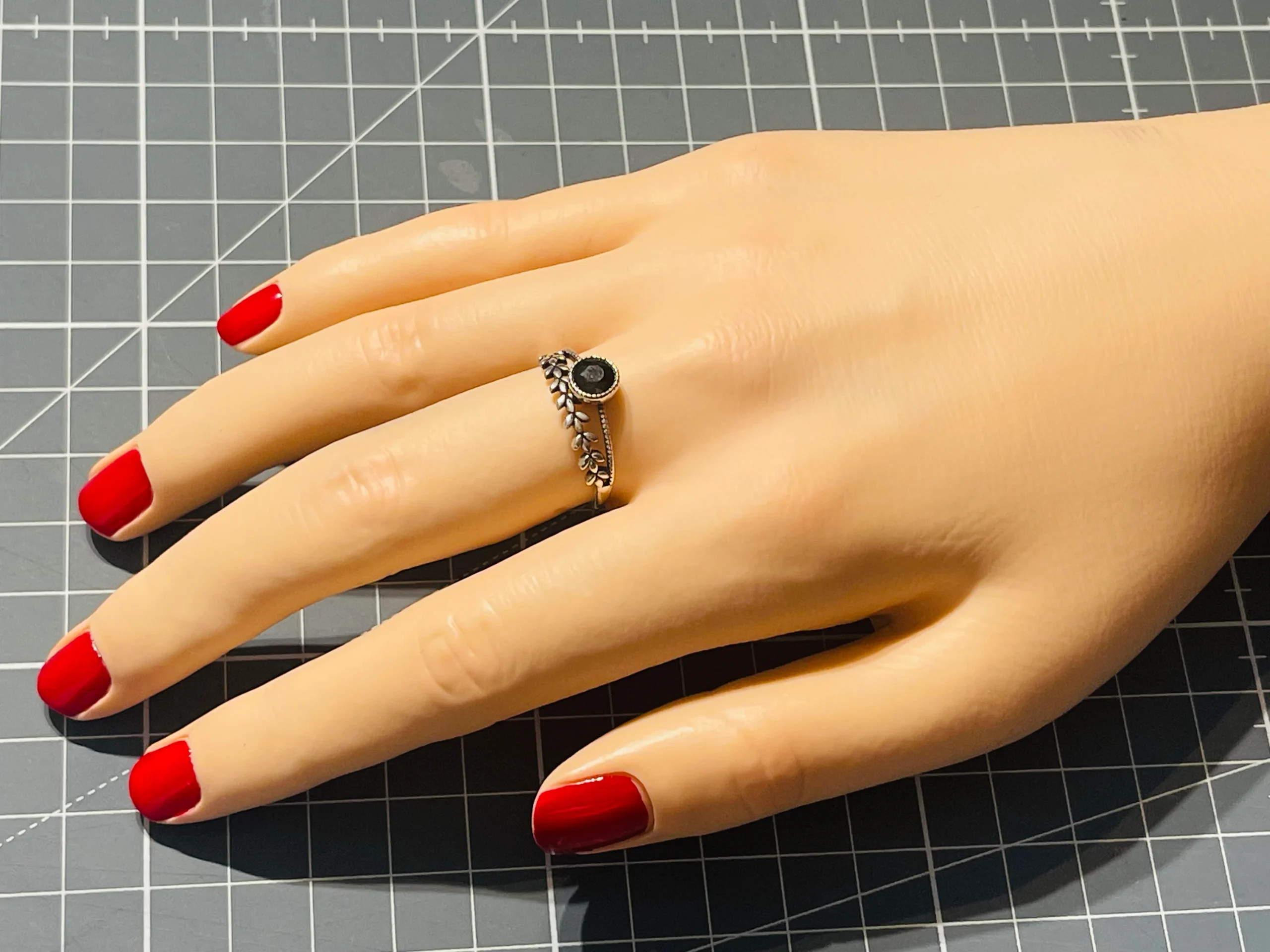 Bague en Argent 925 sertie d’un Spinelle , Taille réglable – Image 5