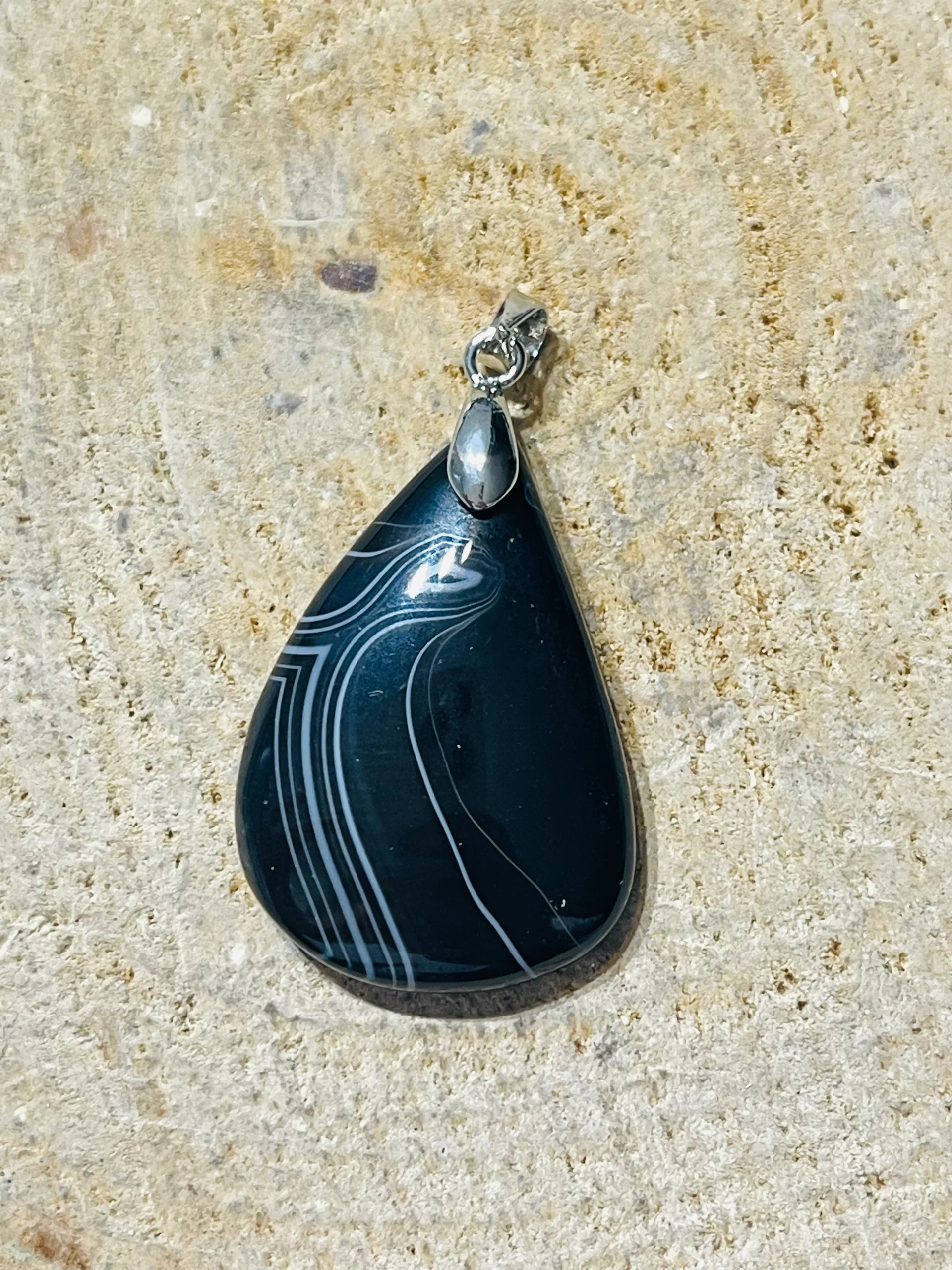 Pendentifs en Agate à bandes au choix – Image 7