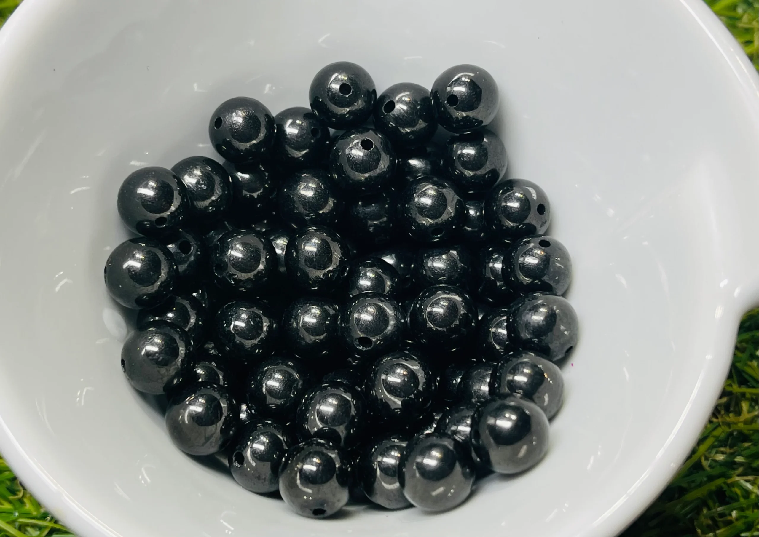 Lot de 10 Perles naturelles en Jais en 8 mm – Image 2