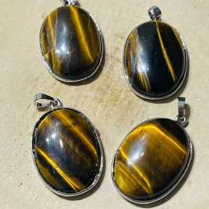 Pendentif en œil de tigre