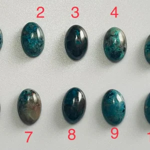 Chrysocolle cabochon