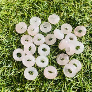 Perles naturelles en Quartz rose à grand trou