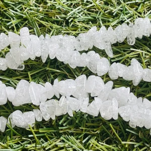 Perles chips / pépites en Cristal de roche craquelé 6-10 mm (fil de 40 cm)