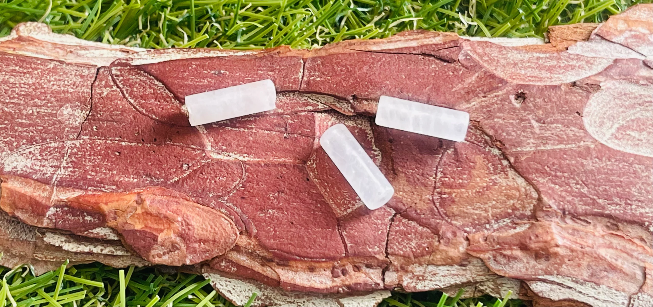 Lot de 5 Perles naturelles tubes en Quartz rose en 13 x 4 mm