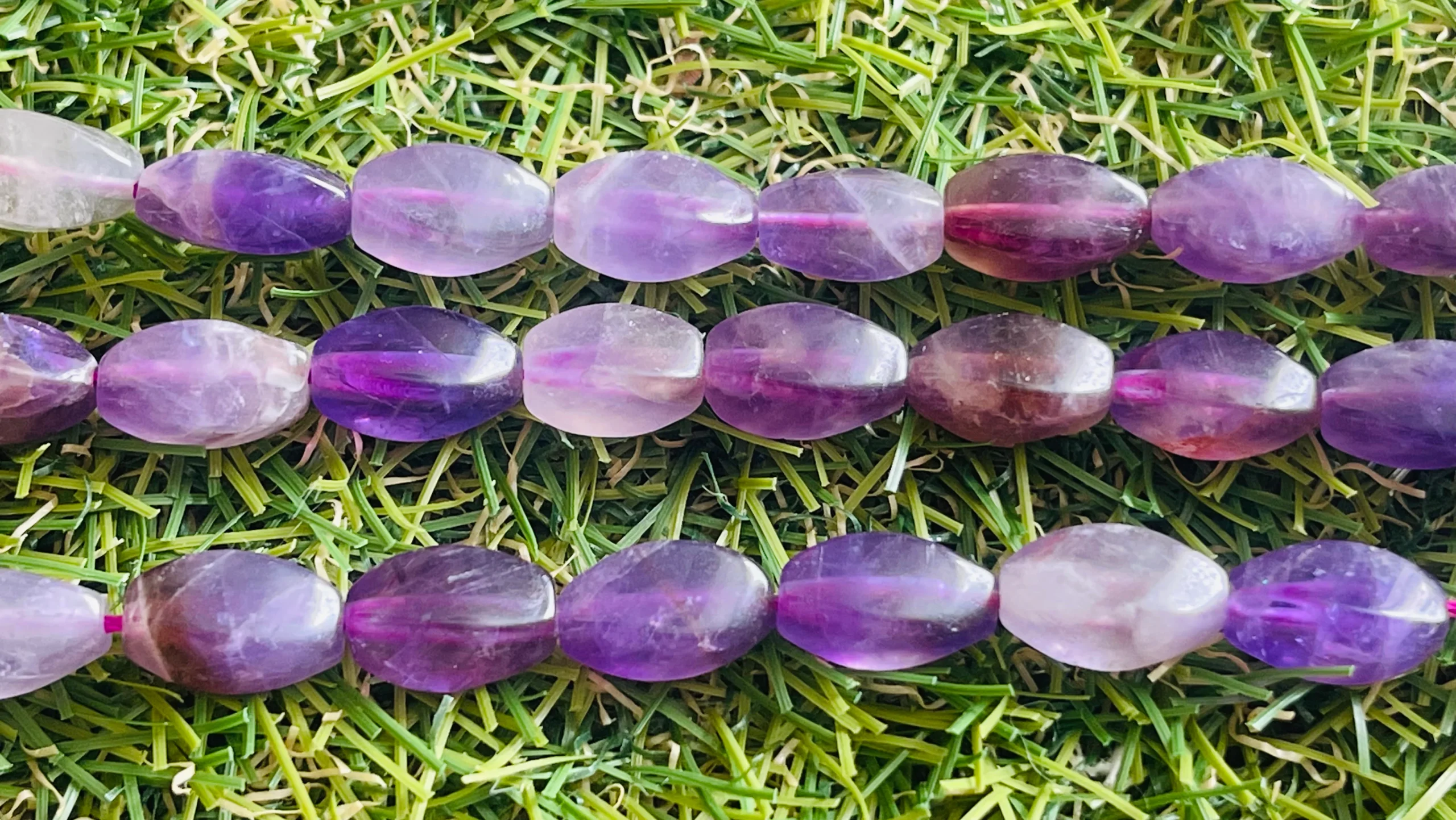 Lot de 10 Perles naturelles en Améthyste torsion