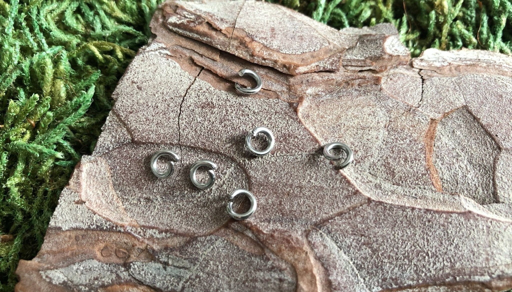 Lot de 25 anneaux 8 mm