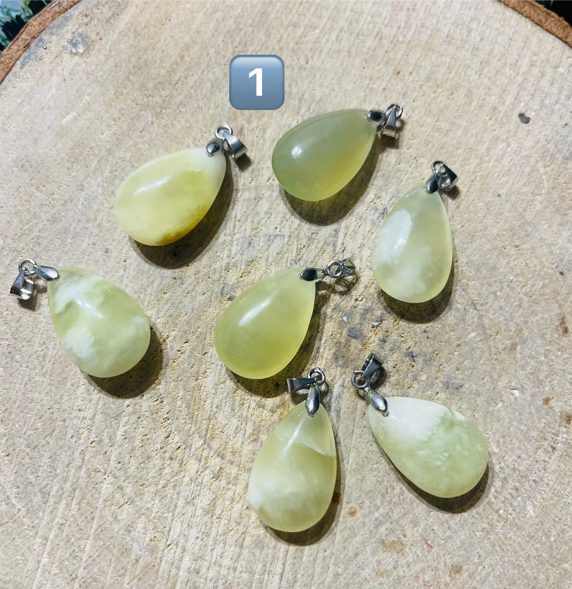 Pendentif en Jade goutte d’eau – Image 2