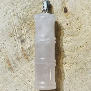 Pendentif en Quartz rose en forme de Bambou