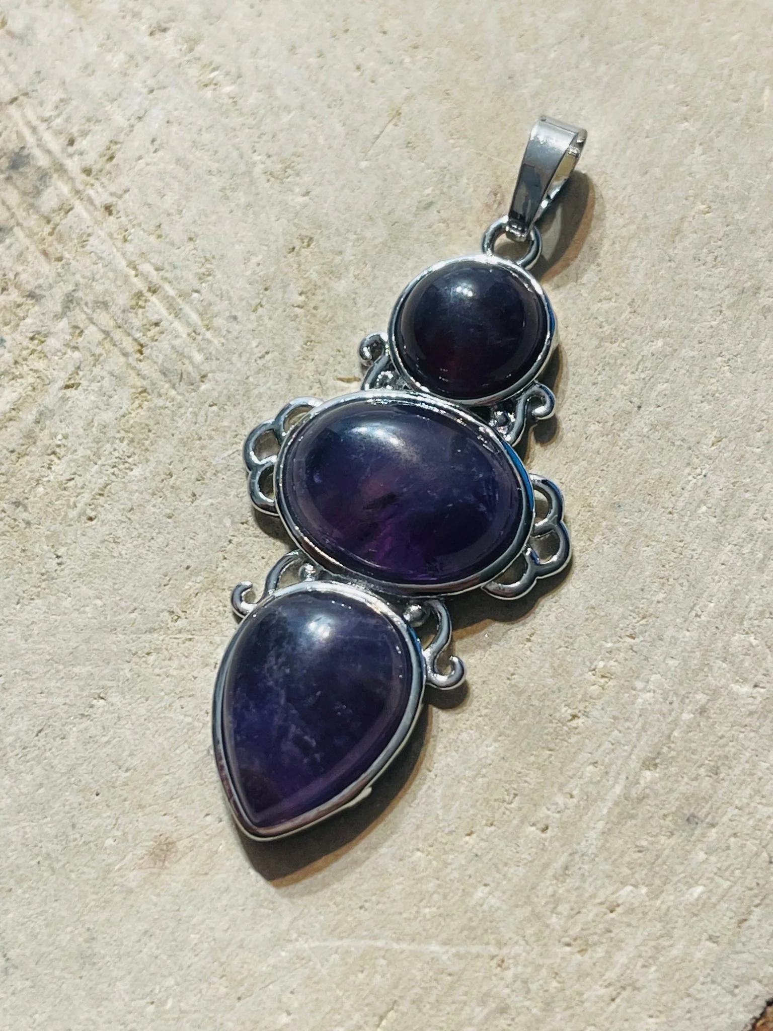 Pendentif fleur en Améthyste – Image 3