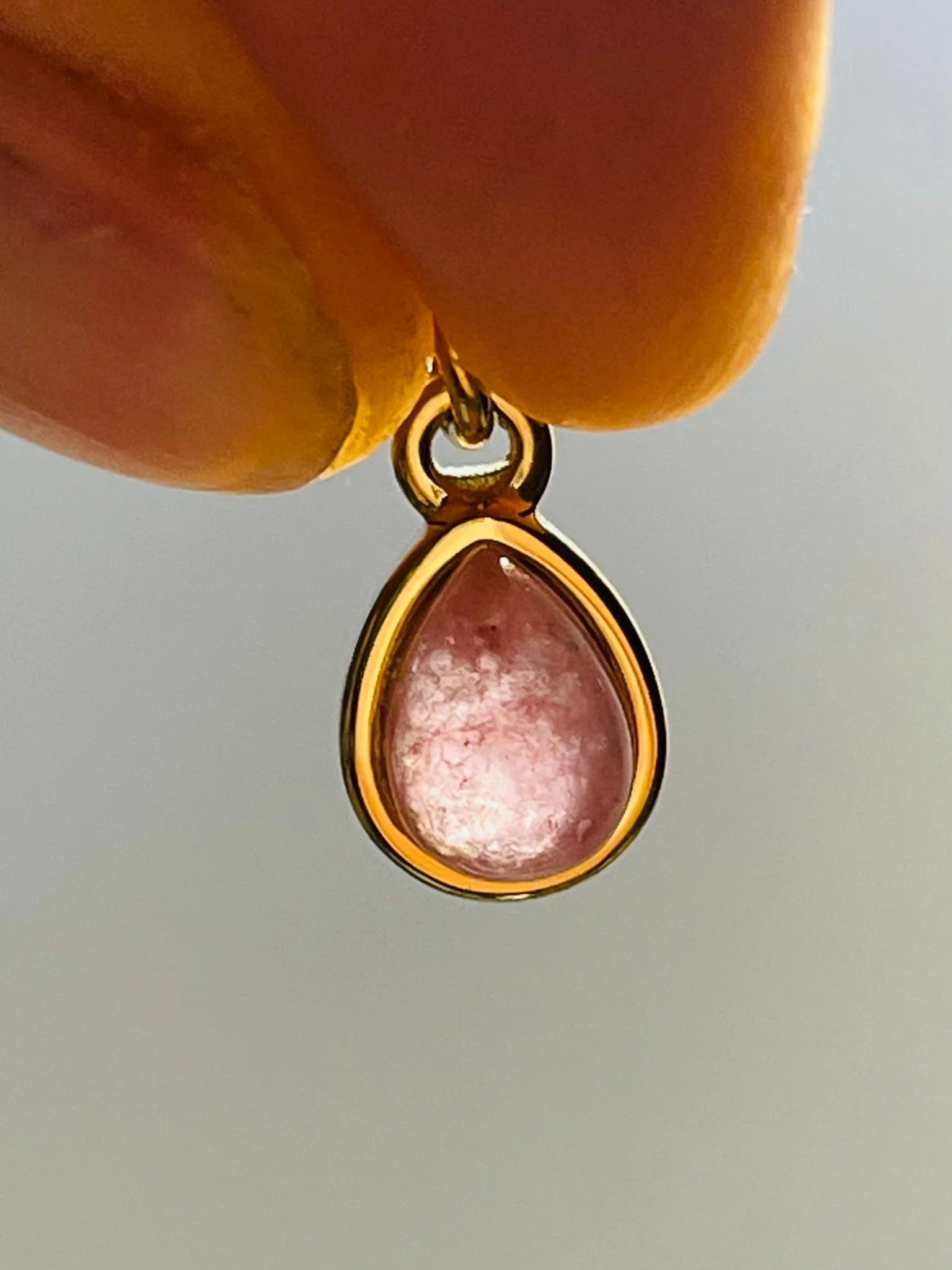 Pendentif goutte d’eau en Quartz rose – Image 3