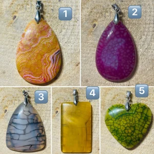 Pendentifs en Agate au choix