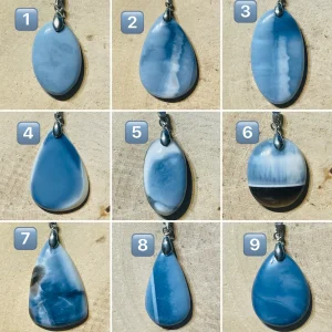 Pendentifs en Opale bleue au choix (3)