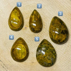 Piétersite cabochon