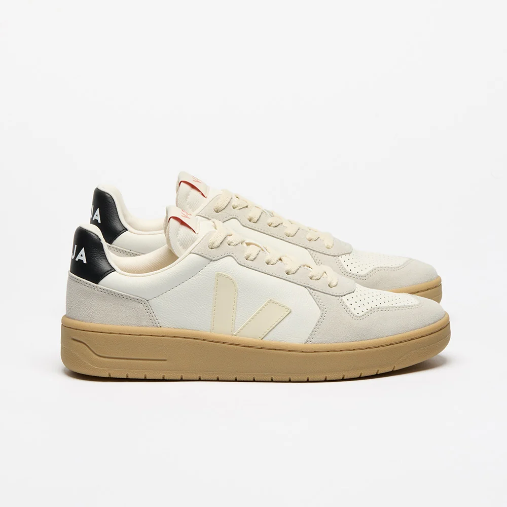 V82 man aegan project