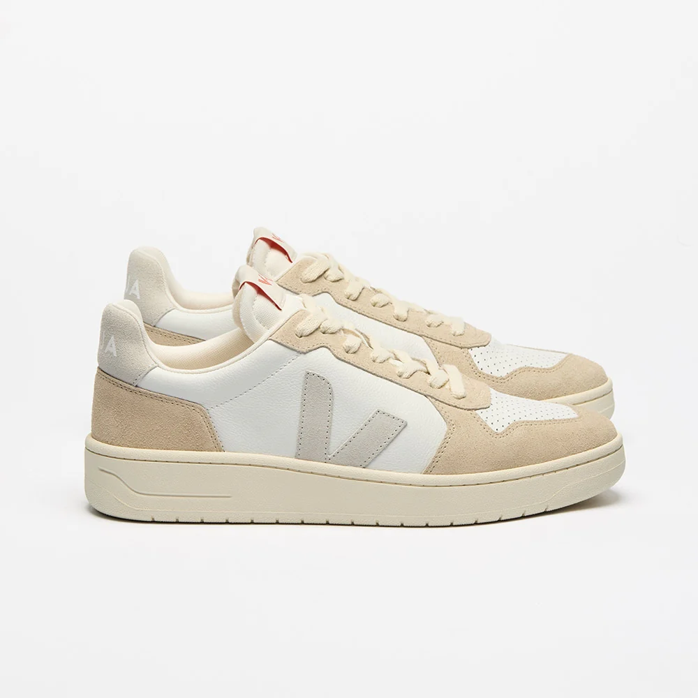 V82 woman aegan project – Image 2