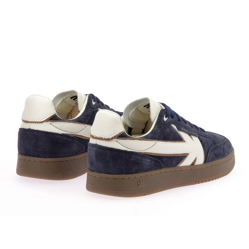 Boston v – Image 4