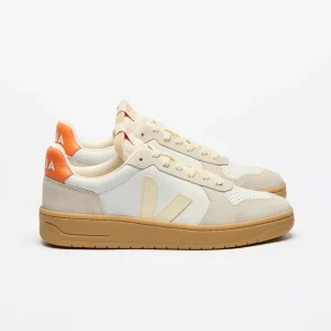 V82 man aegan project