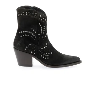 Boots 3875